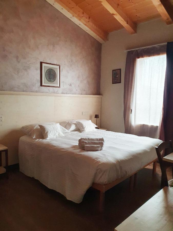Osteria E Del Viaggiatore